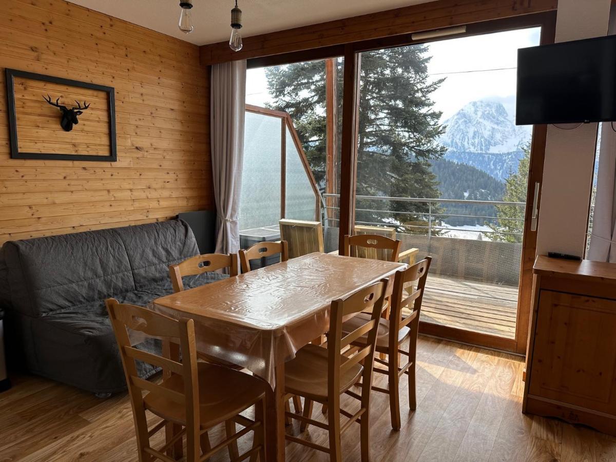 Au Bachat-Bouloud, Appartement 3 Pieces 6 Personnes Avec Balcon Plein Sud Chamrousse Eksteriør bilde